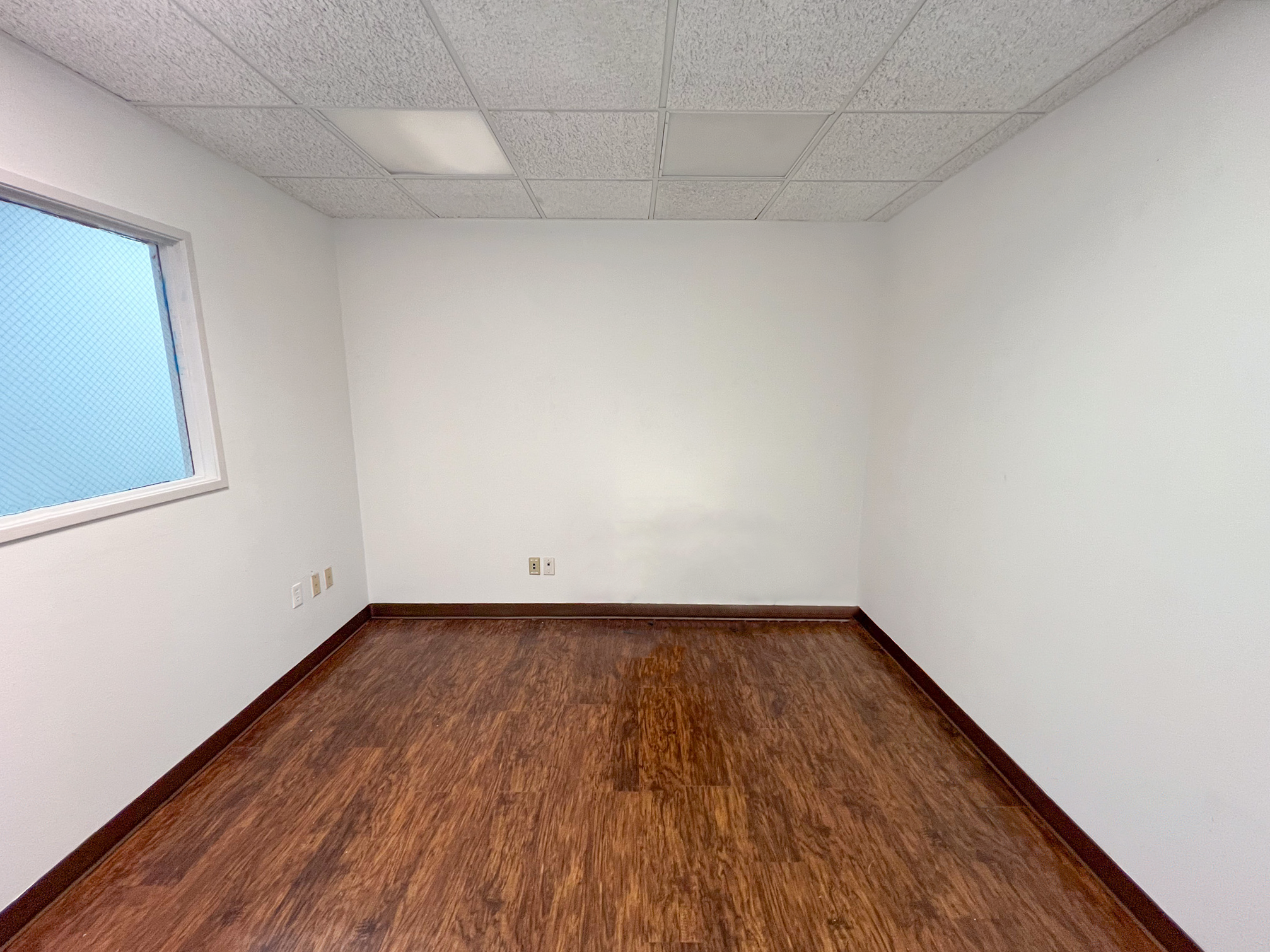 1305 SW Loop 410, San Antonio, TX à louer Photo de l’immeuble– Image 1 sur 3