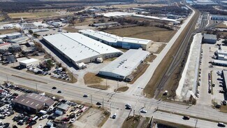 Plus de détails pour 720 E State Highway 121 Byp, Lewisville, TX - Industriel/Logistique à vendre