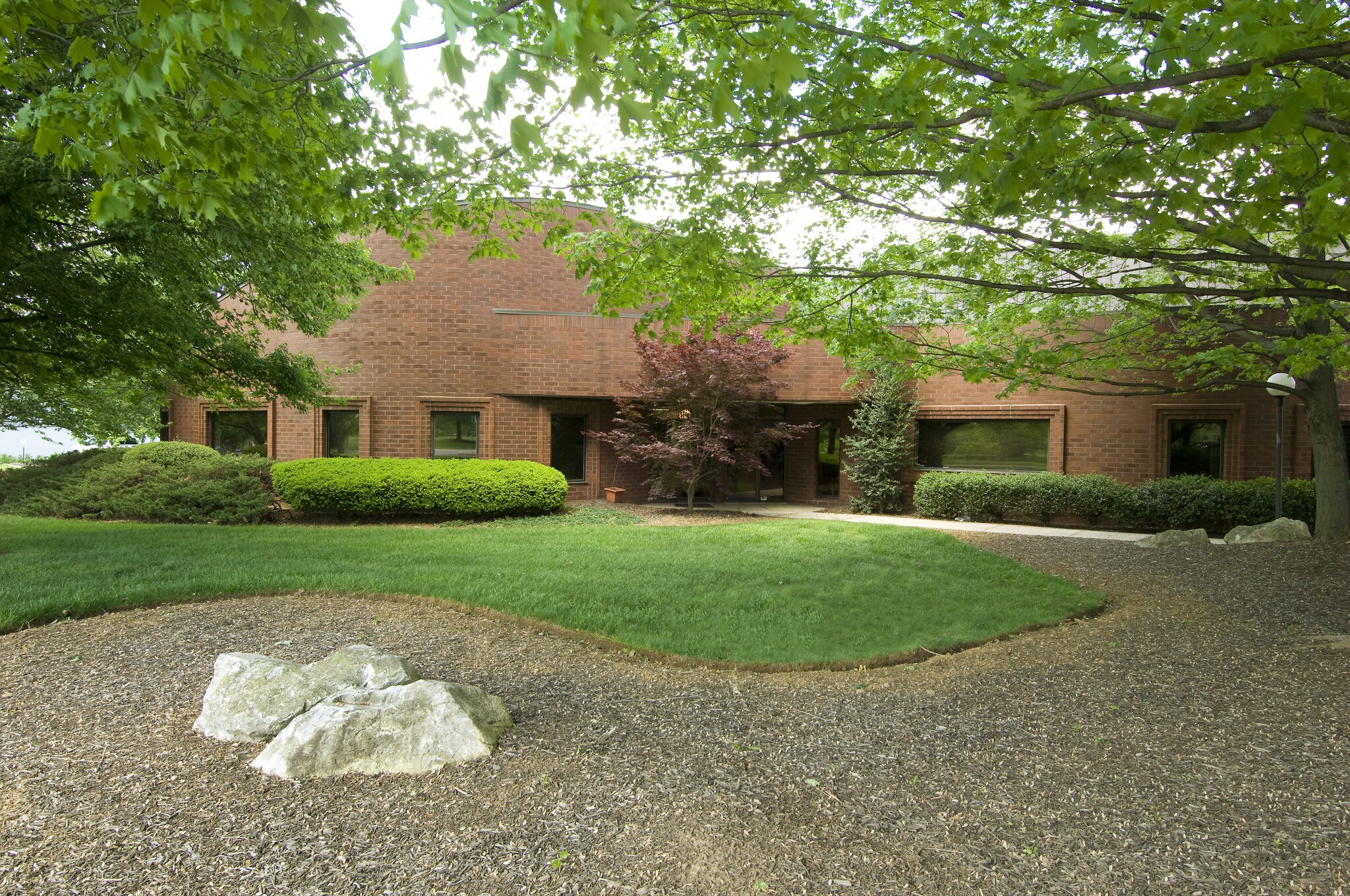 1913 Olde Homestead Ln, Lancaster, PA à louer Photo principale– Image 1 sur 4