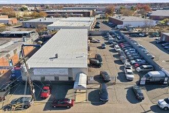 11 Lucon Dr, Deer Park, NY à louer Photo de l’immeuble– Image 1 sur 13