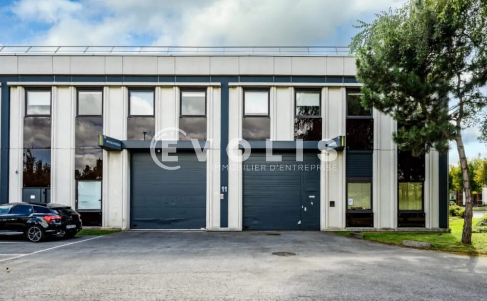 Local d’activités dans Antony à louer - Photo de l’immeuble – Image 2 sur 8