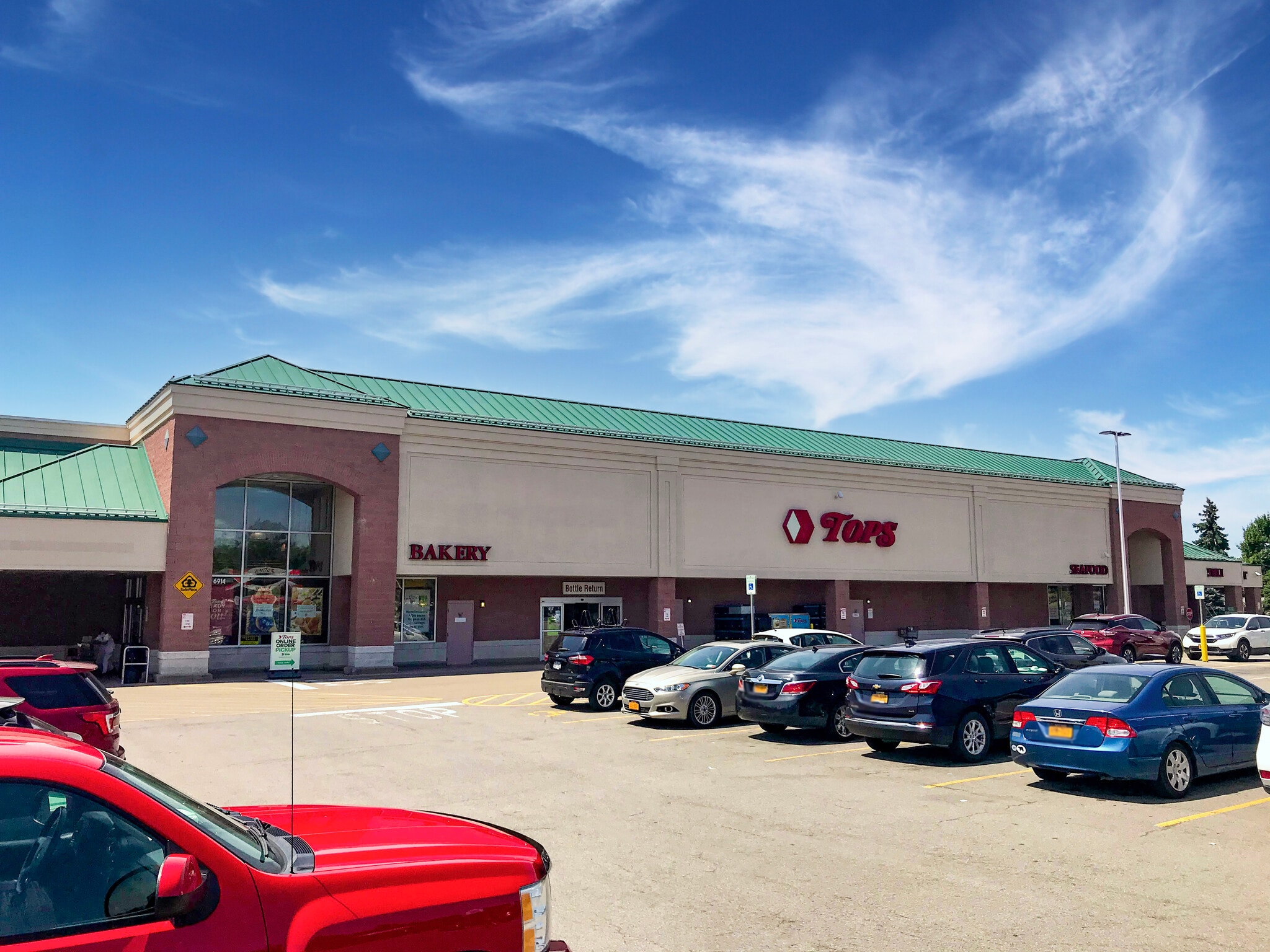 6914 Erie Rd, Derby, NY à louer Photo principale– Image 1 sur 5