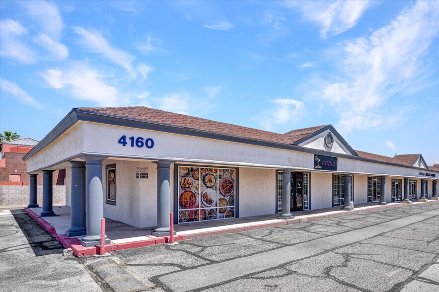 4160 S Pecos Rd, Las Vegas, NV à louer - Photo de l’immeuble – Image 3 sur 13