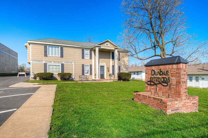 6204 Arlington Ave, Raytown, MO à vendre - Photo de l’immeuble – Image 2 sur 30