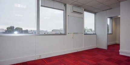 155 Rue Du Docteur Bauer, Saint-Ouen-sur-Seine à louer Photo intérieure– Image 1 sur 6