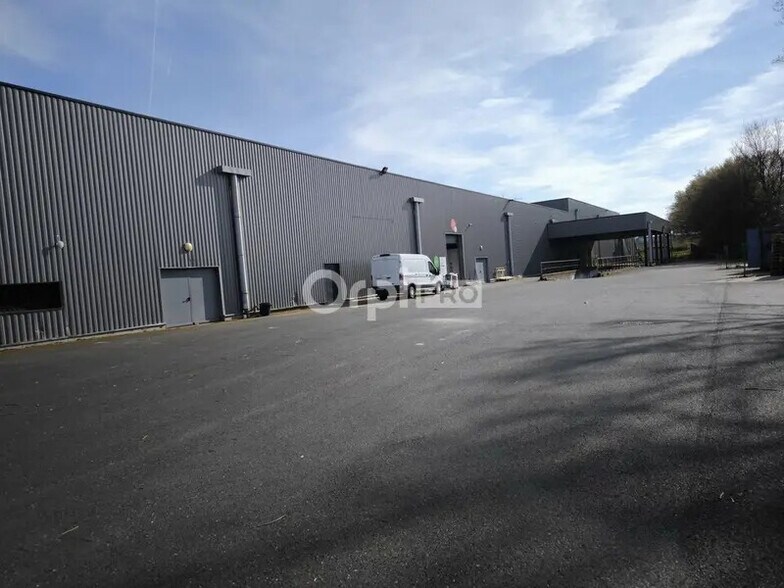 Local commercial dans Lubersac à vendre - Photo de l’immeuble – Image 3 sur 12