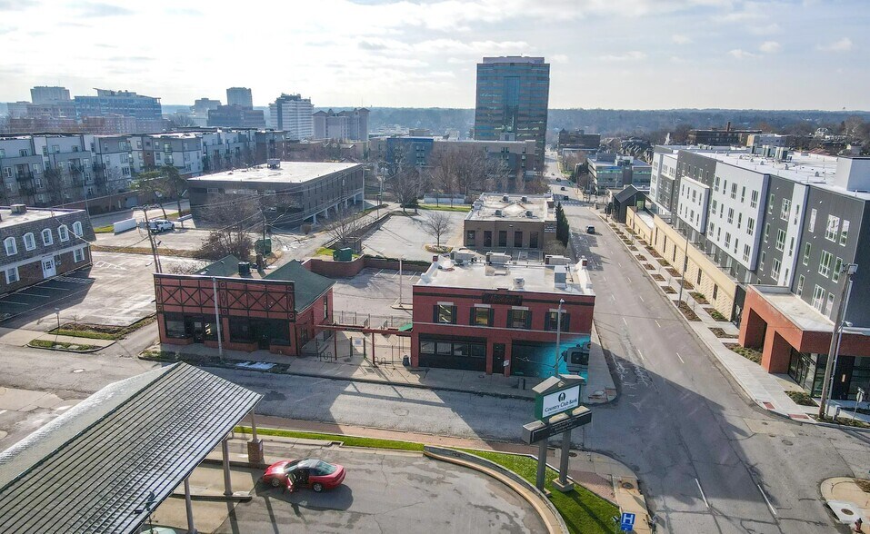 917 W 44th St, Kansas City, MO à vendre - Photo de l’immeuble – Image 3 sur 14