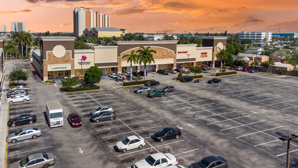 2900-3002 Broadway, Riviera Beach, FL à vendre - Photo de l’immeuble – Image 2 sur 3