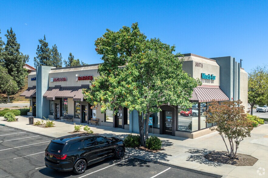 39875 Alta Murrieta Dr, Murrieta, CA à vendre - Photo principale – Image 1 sur 6