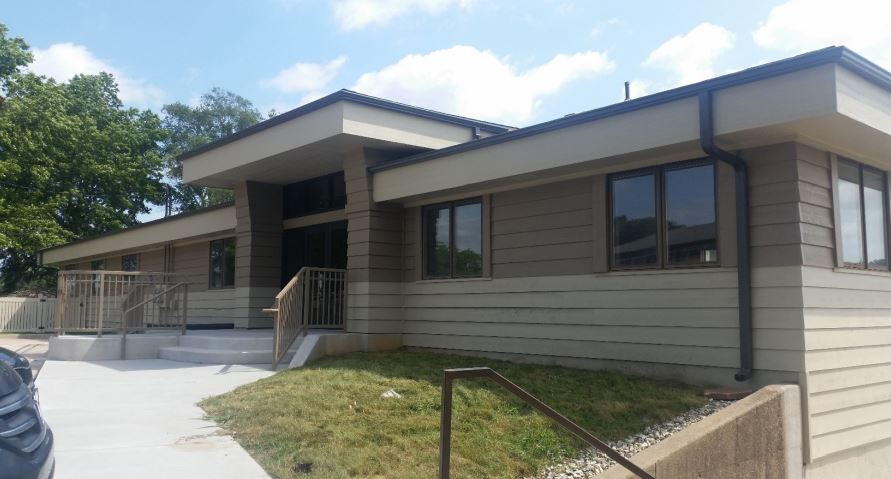 2945 SW Wanamaker Dr, Topeka, KS à louer - Photo de l’immeuble – Image 2 sur 5