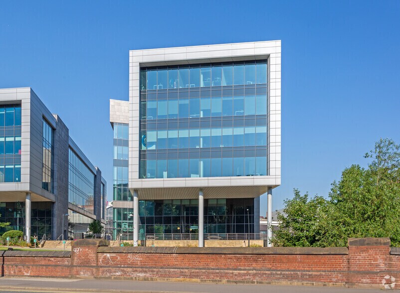 1 Concourse Way, Sheffield à louer - Photo de l’immeuble – Image 3 sur 52