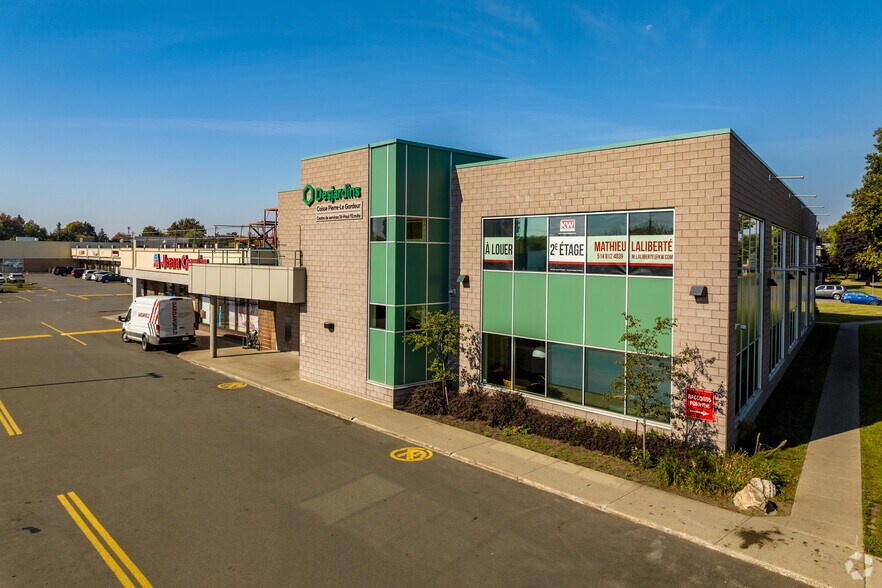 515 Boul Lacombe, Repentigny, QC à louer - Photo de l’immeuble – Image 3 sur 8