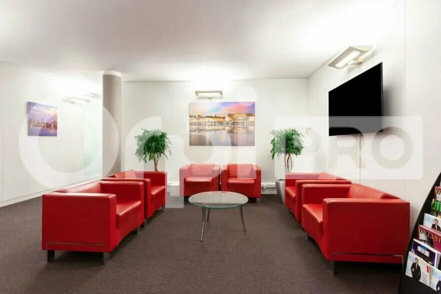 Bureau dans Paris à louer - Photo de l’immeuble – Image 2 sur 8