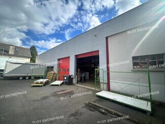 Plus de détails pour Bureau, Local d'activités à louer