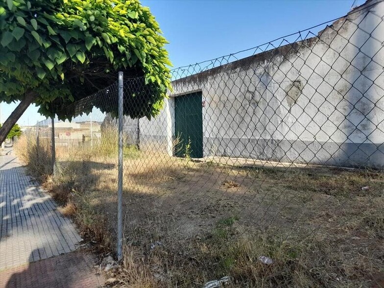 Camino Viejo de Mirandilla, Mérida, Badajoz à vendre - Photo de l’immeuble – Image 1 sur 10