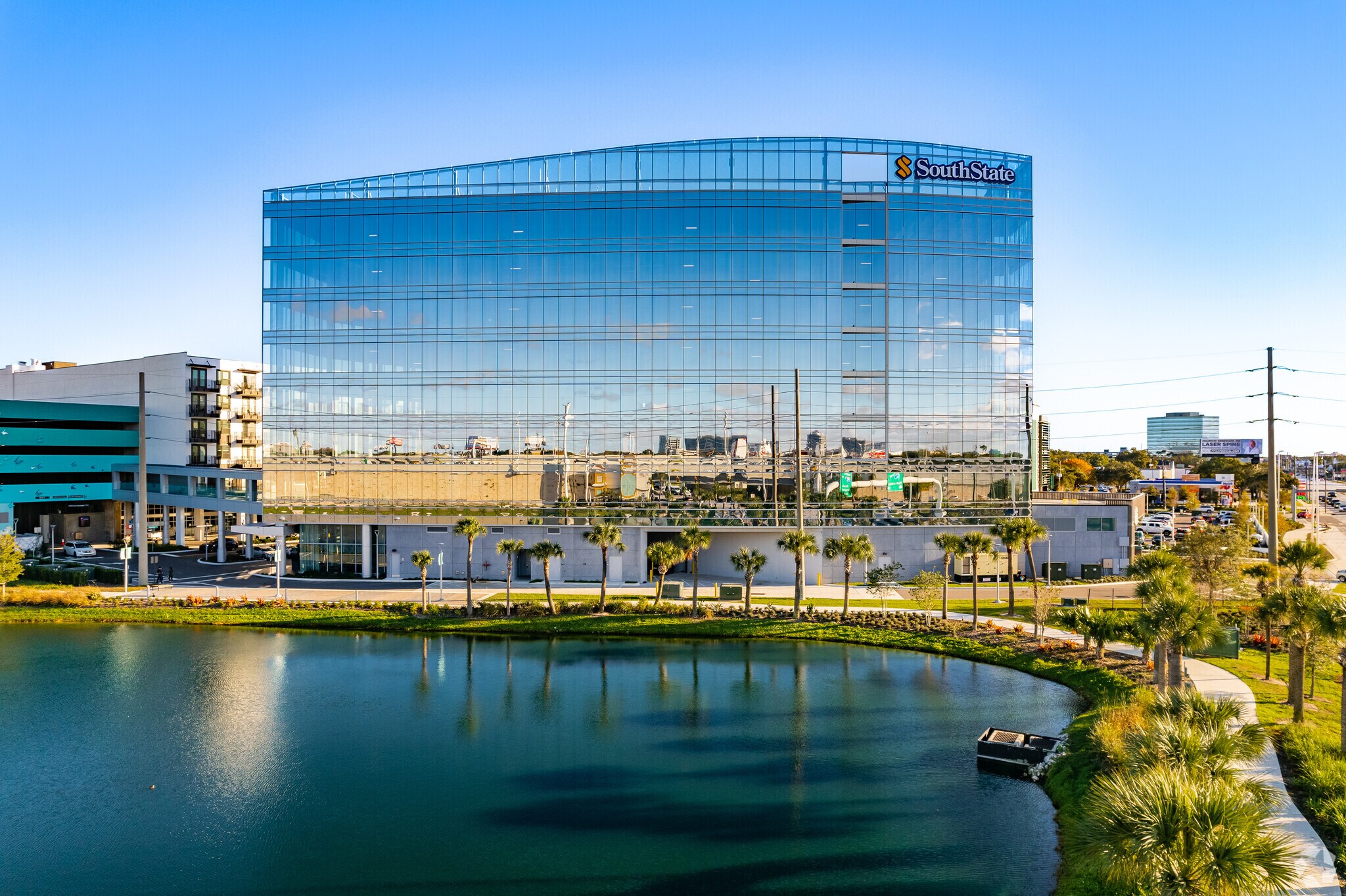 1150 Assembly Dr, Tampa, FL à louer Photo principale– Image 1 sur 13