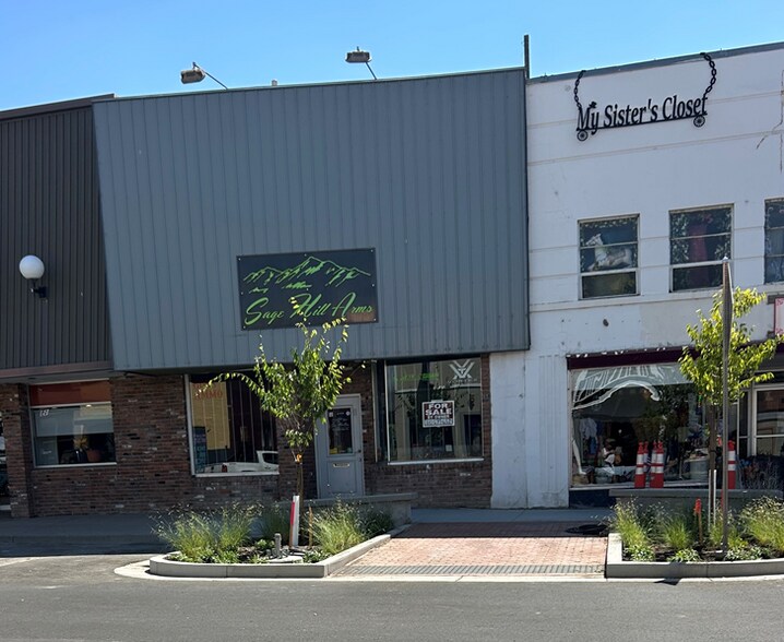 330 S Bridge St, Winnemucca, NV à vendre - Photo de l’immeuble – Image 1 sur 8