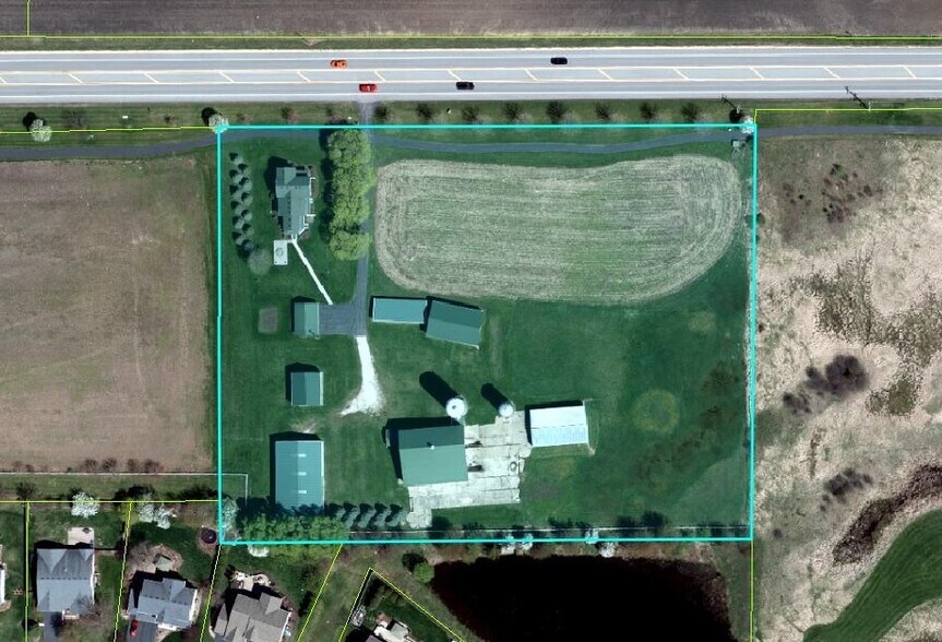 12407 Main St, Huntley, IL à vendre - Photo de l’immeuble – Image 2 sur 12