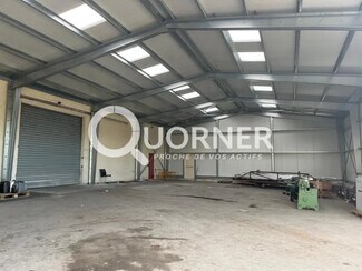 Plus de détails pour Local d'activités à louer