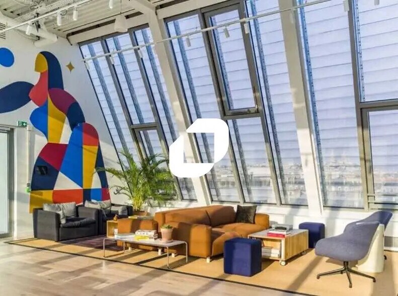 7 Rue De Madrid, Paris à louer - Photo de l’immeuble – Image 3 sur 13