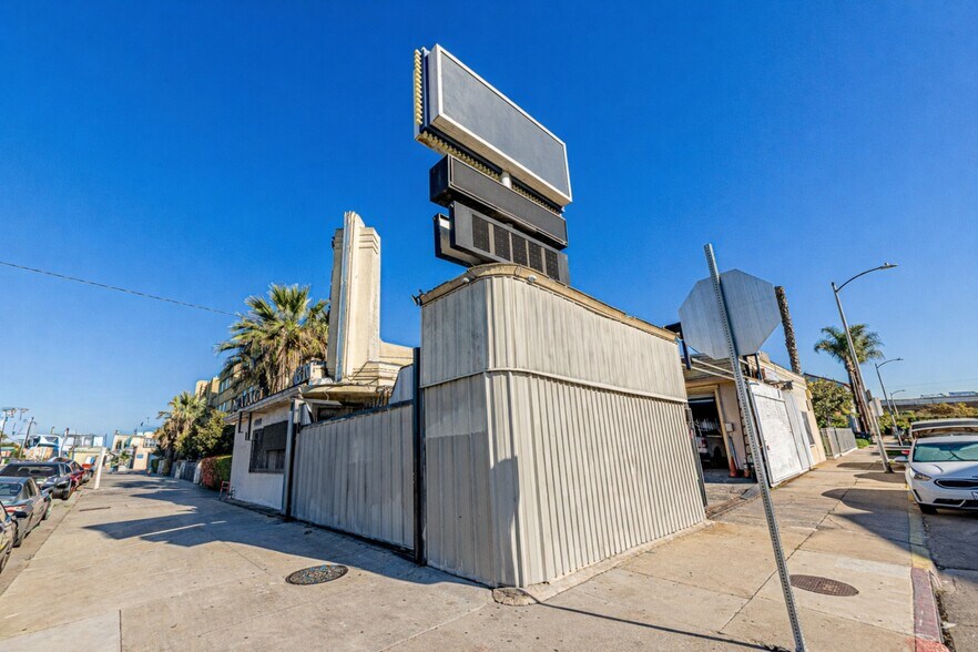 4922 S Figueroa St, Los Angeles, CA à vendre - Photo principale – Image 1 sur 36