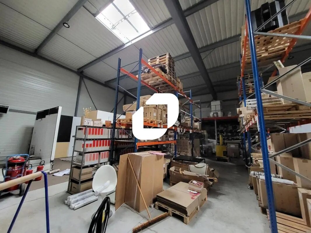 Bureau dans Marcq-en-Baroeul à louer Photo de l’immeuble– Image 1 sur 7