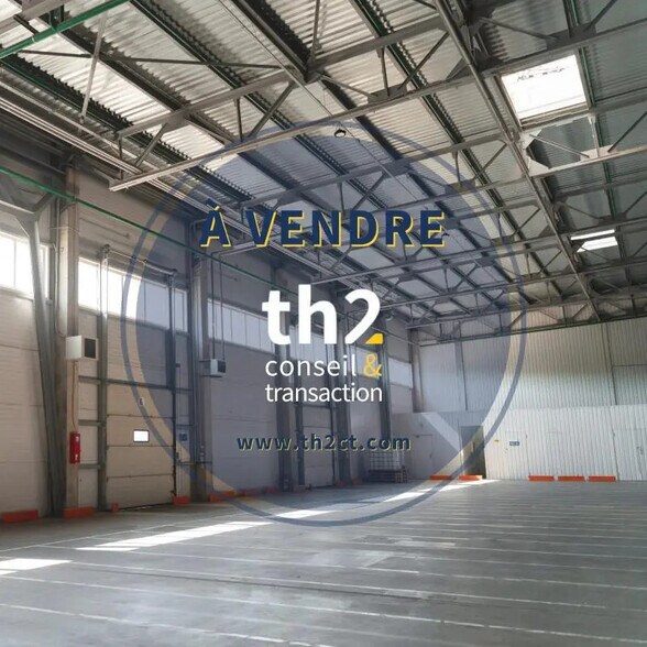 Local d'activités dans Carpiquet à vendre - Photo de l’immeuble – Image 1 sur 1