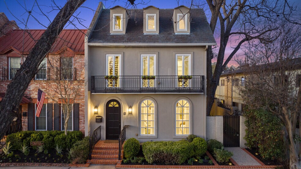 1810 W 35th St, Austin, TX à vendre - Photo de l’immeuble – Image 2 sur 114