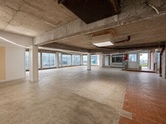 Plus de détails pour 94 Rue Des Vignoles, Paris - Bureau à louer