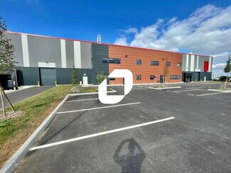 Plus de détails pour Bureau, Local d'activités à louer