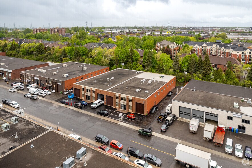 8775-8797 Rue Champ-d'Eau, Montréal, QC à vendre - Aérien – Image 3 sur 3