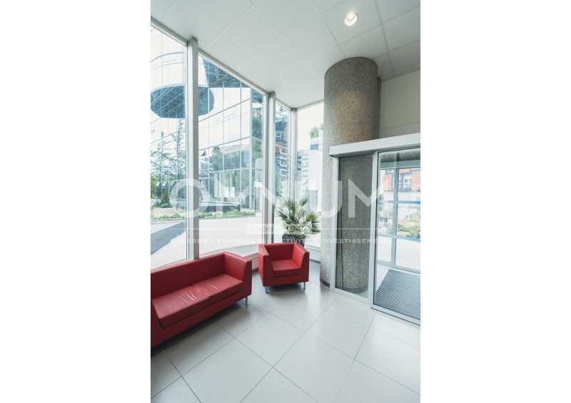 Bureau dans Lyon à louer - Hall d’entrée – Image 2 sur 11