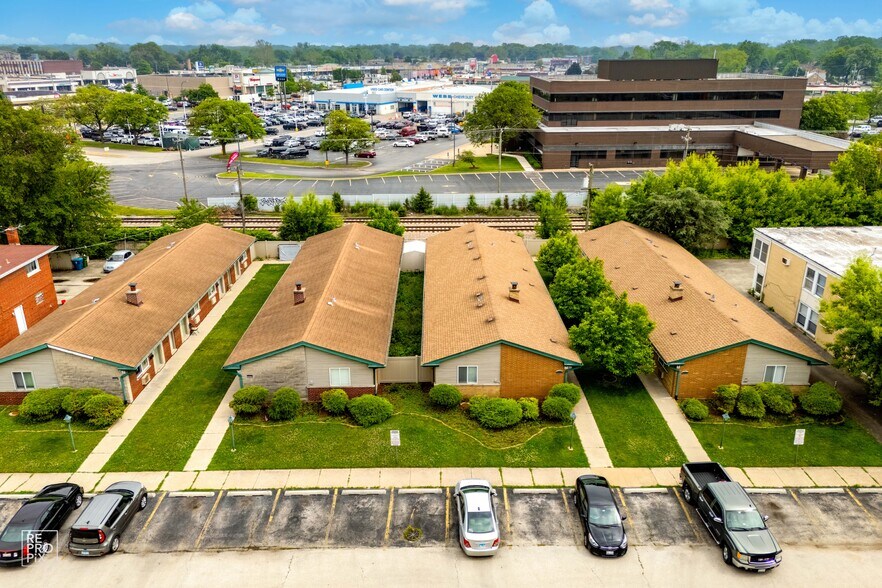4831-4841 4831-4841 Columbus Drive, Oak Lawn, IL à vendre - Photo de l’immeuble – Image 2 sur 13