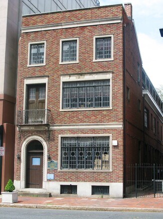 Plus de détails pour 226 W State St, Trenton, NJ - Bureau à louer