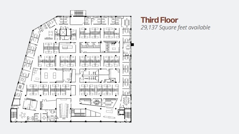224-246 E Chicago St, Milwaukee, WI à louer Plan d’étage– Image 1 sur 1