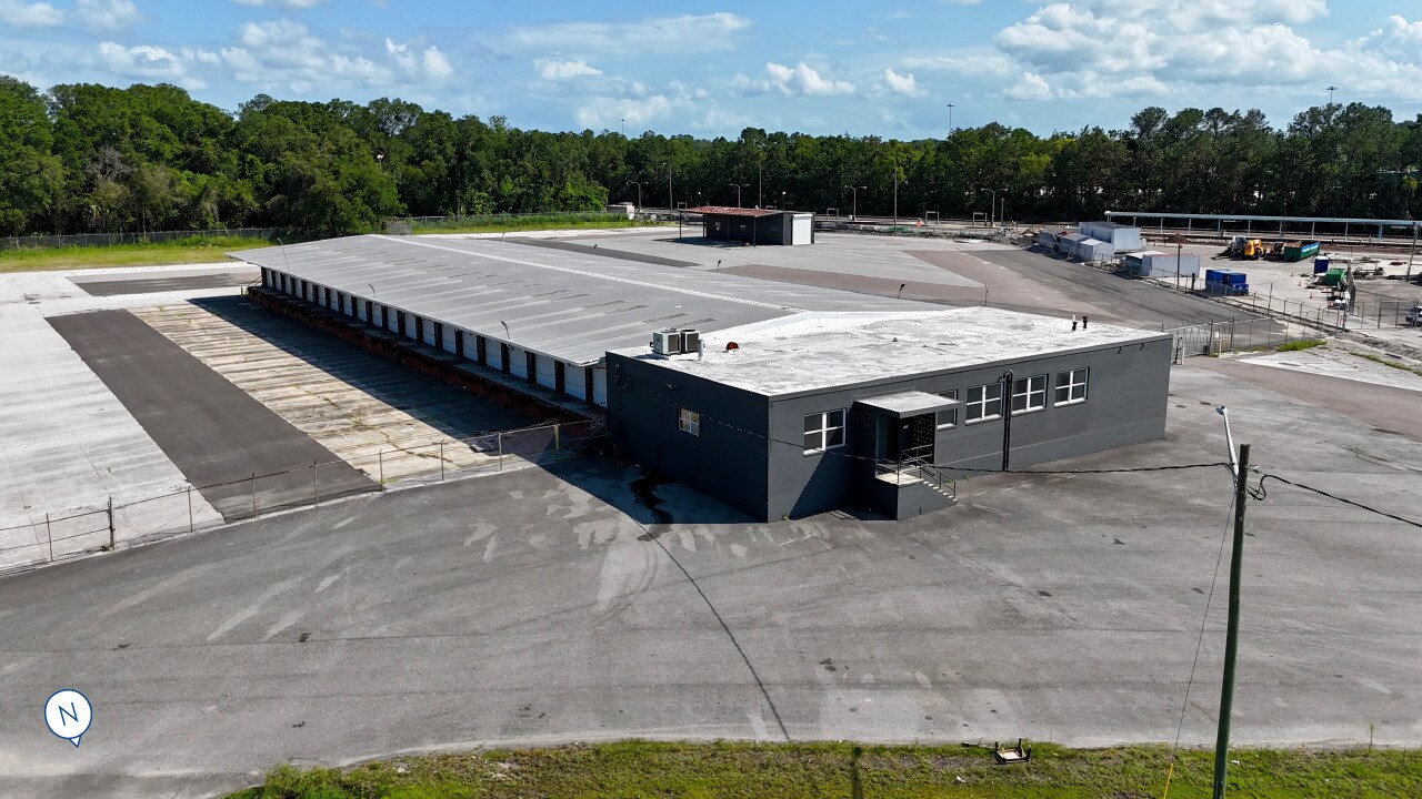 3404 Clifford Ln, Jacksonville, FL à louer Photo de l’immeuble– Image 1 sur 7