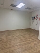 3380 E Russell Rd, Las Vegas, NV à louer Photo intérieure– Image 2 sur 3