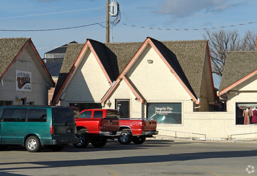 2406 E Cleveland Blvd, Caldwell, ID à vendre - Photo de l’immeuble – Image 2 sur 2