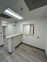 2850 N Ridge Rd, Ellicott City, MD à louer Photo intérieure– Image 2 sur 6