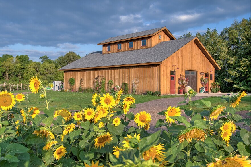 43020 Blackhawk Rd, Harris, MN à vendre - Photo de l’immeuble – Image 3 sur 57