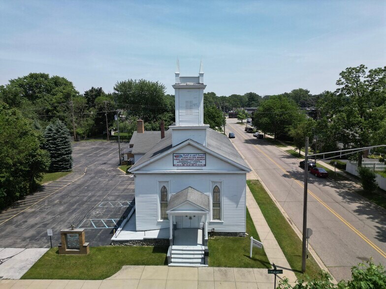 45504 Cass Ave, Utica, MI à vendre - Photo de l’immeuble – Image 1 sur 61