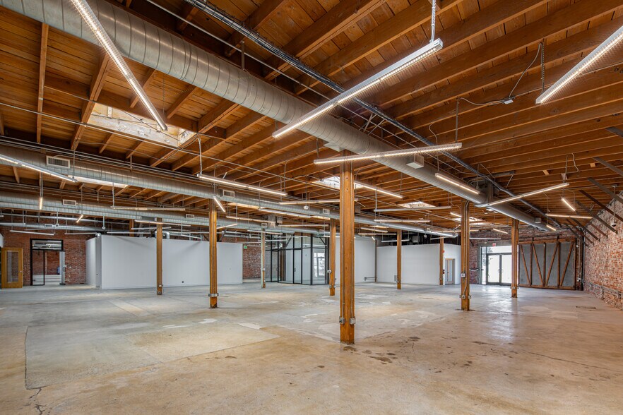 2159 Bay St, Los Angeles, CA à vendre - Photo de l’immeuble – Image 3 sur 14