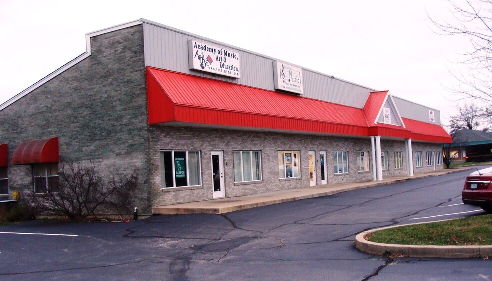 950 Corporate Pky, Wentzville, MO à louer - Photo de l’immeuble – Image 3 sur 14