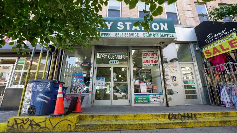 318 Knickerbocker Ave, Brooklyn, NY à vendre - Photo de l’immeuble – Image 3 sur 9