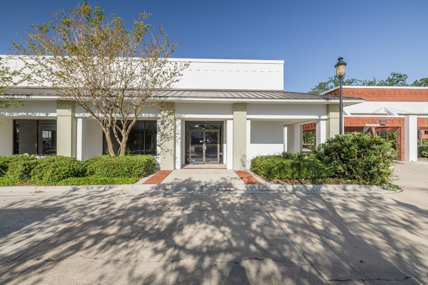 5501-5555 Roosevelt Blvd, Clearwater, FL à louer - Photo de l’immeuble – Image 3 sur 16