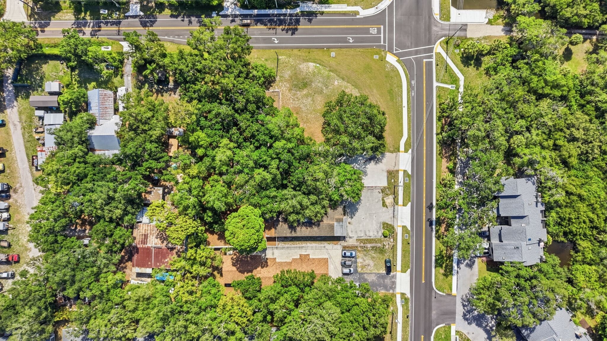 2886 Whitney Rd, Clearwater, FL à vendre Aérien– Image 1 sur 41