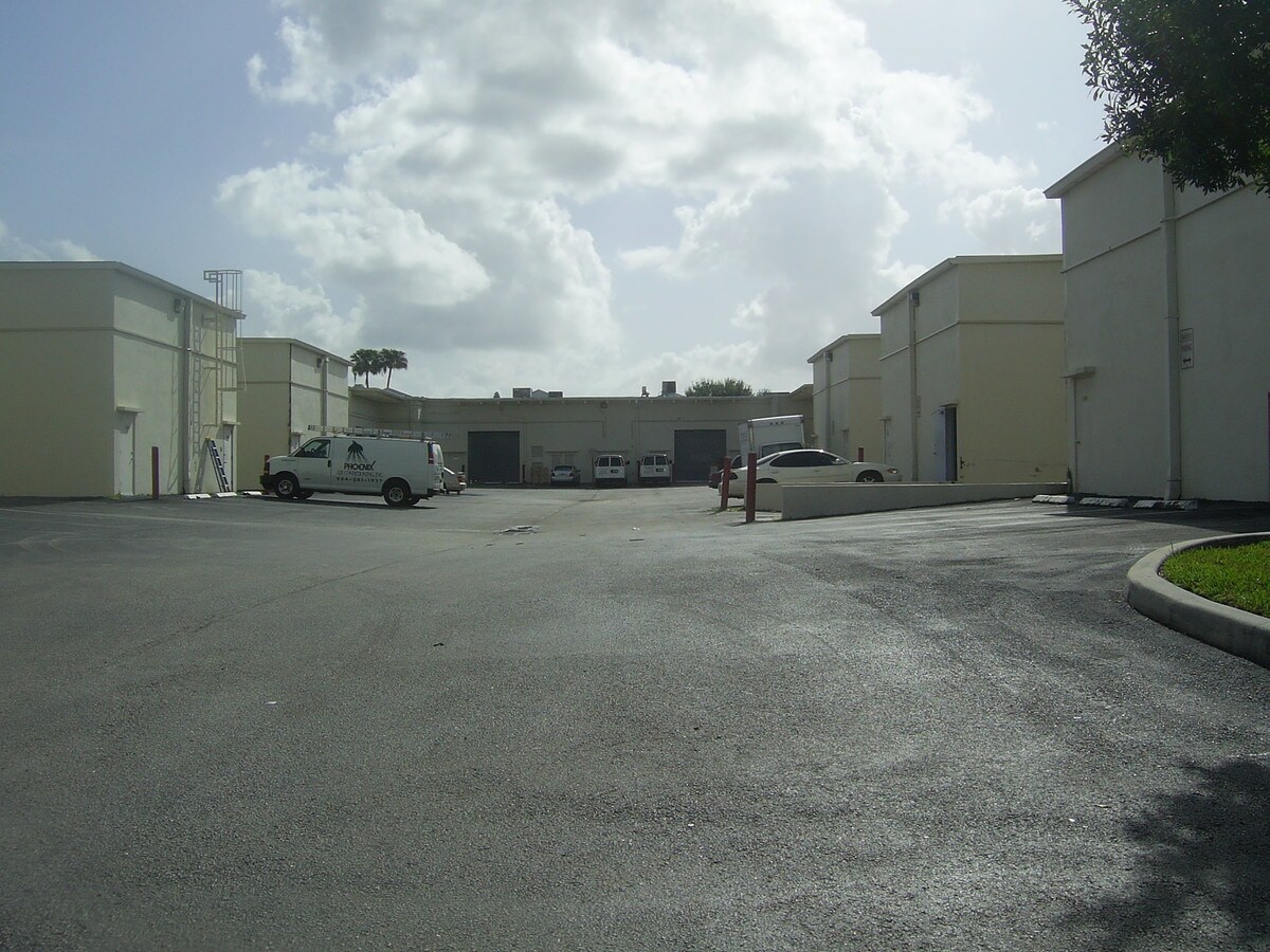 View Photo