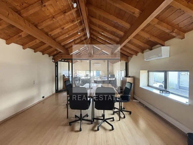 Bureau dans Rillieux-la-Pape à louer - Photo de l’immeuble – Image 2 sur 8