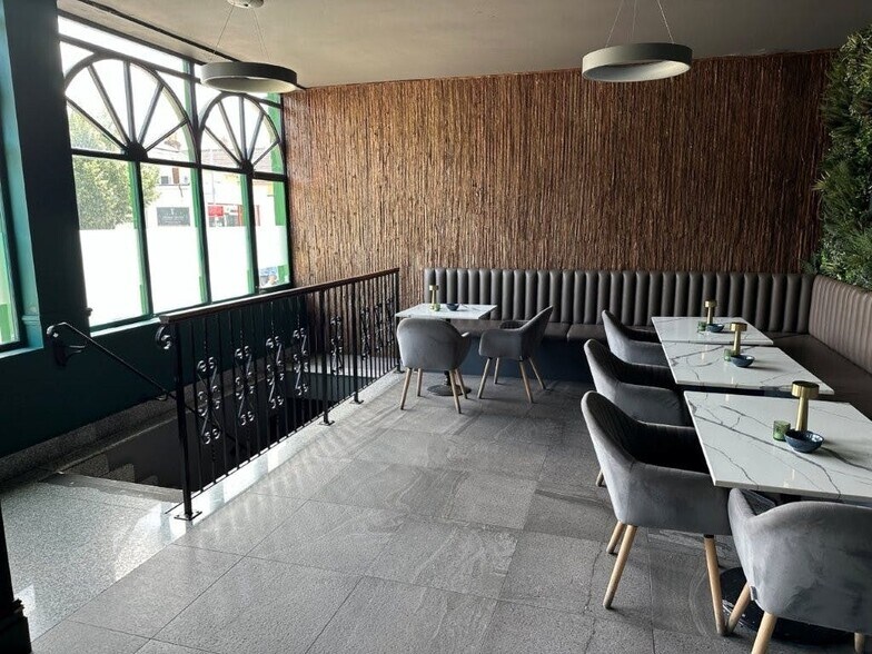 90-92 Ewell Rd, Surbiton à louer - Photo de l’immeuble – Image 3 sur 9