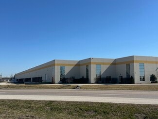 Plus de détails pour 13886-13890 Corporate Woods Trl, Bridgeton, MO - Industriel/Logistique à louer